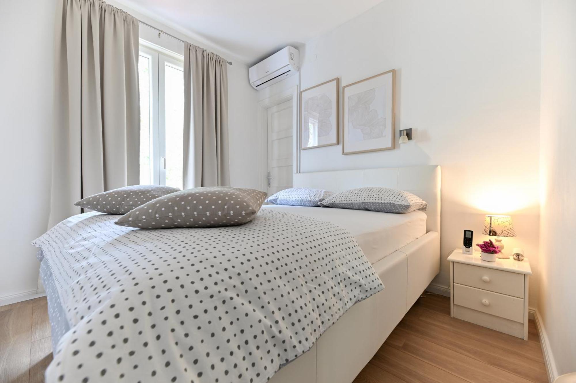 Near Zadar City Center Apartment With Free Parking And Air Condition In Each Room Kültér fotó