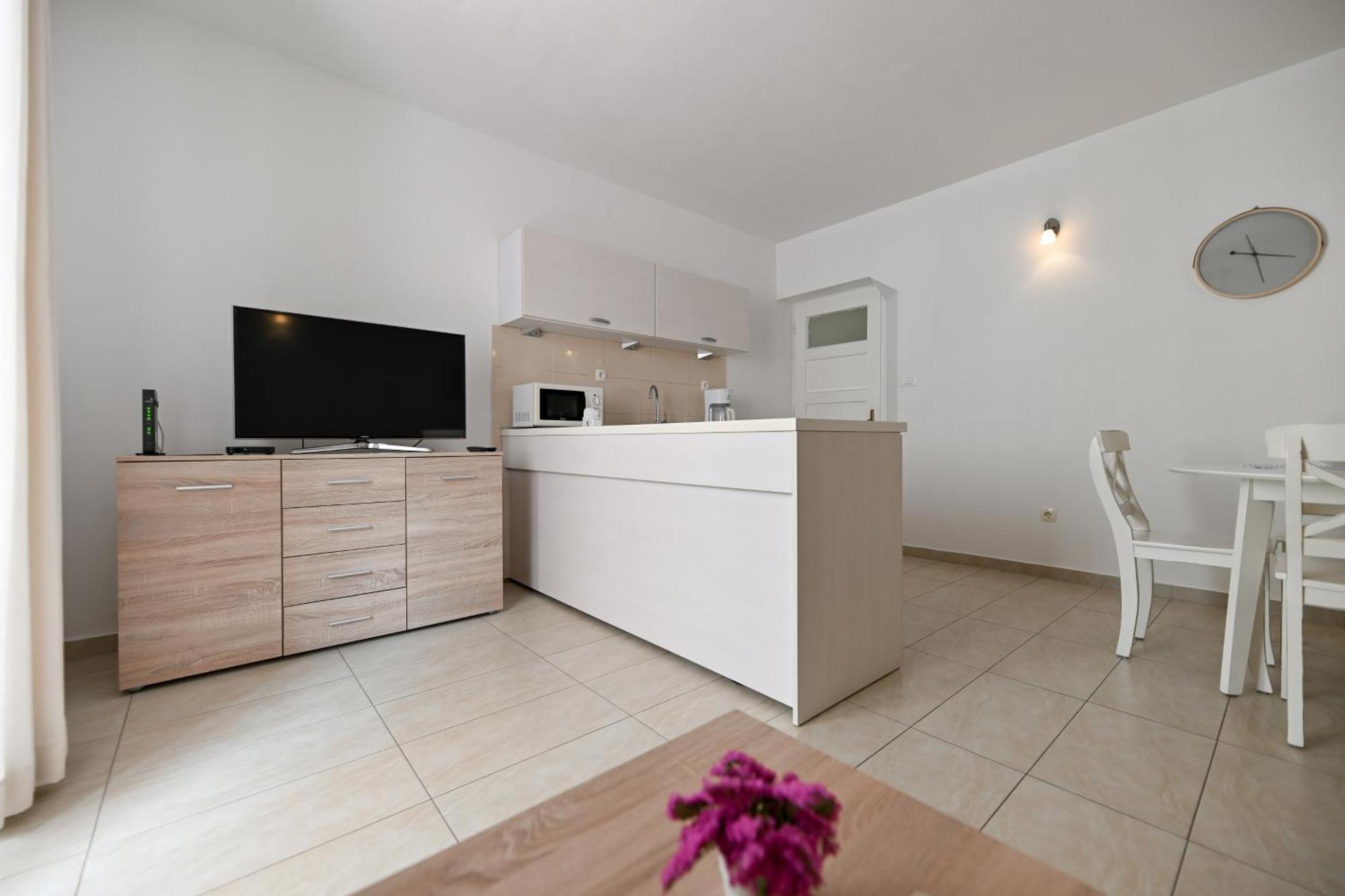 Near Zadar City Center Apartment With Free Parking And Air Condition In Each Room Kültér fotó