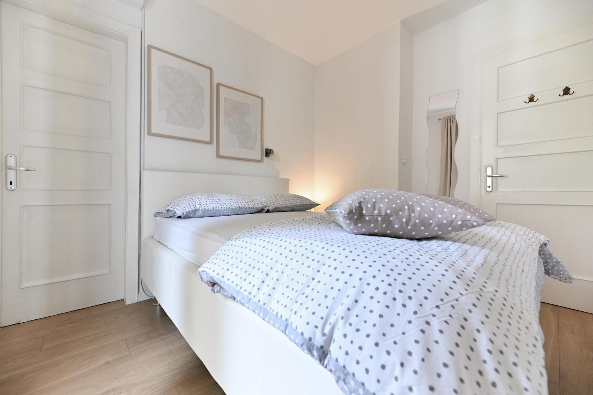 Near Zadar City Center Apartment With Free Parking And Air Condition In Each Room Kültér fotó
