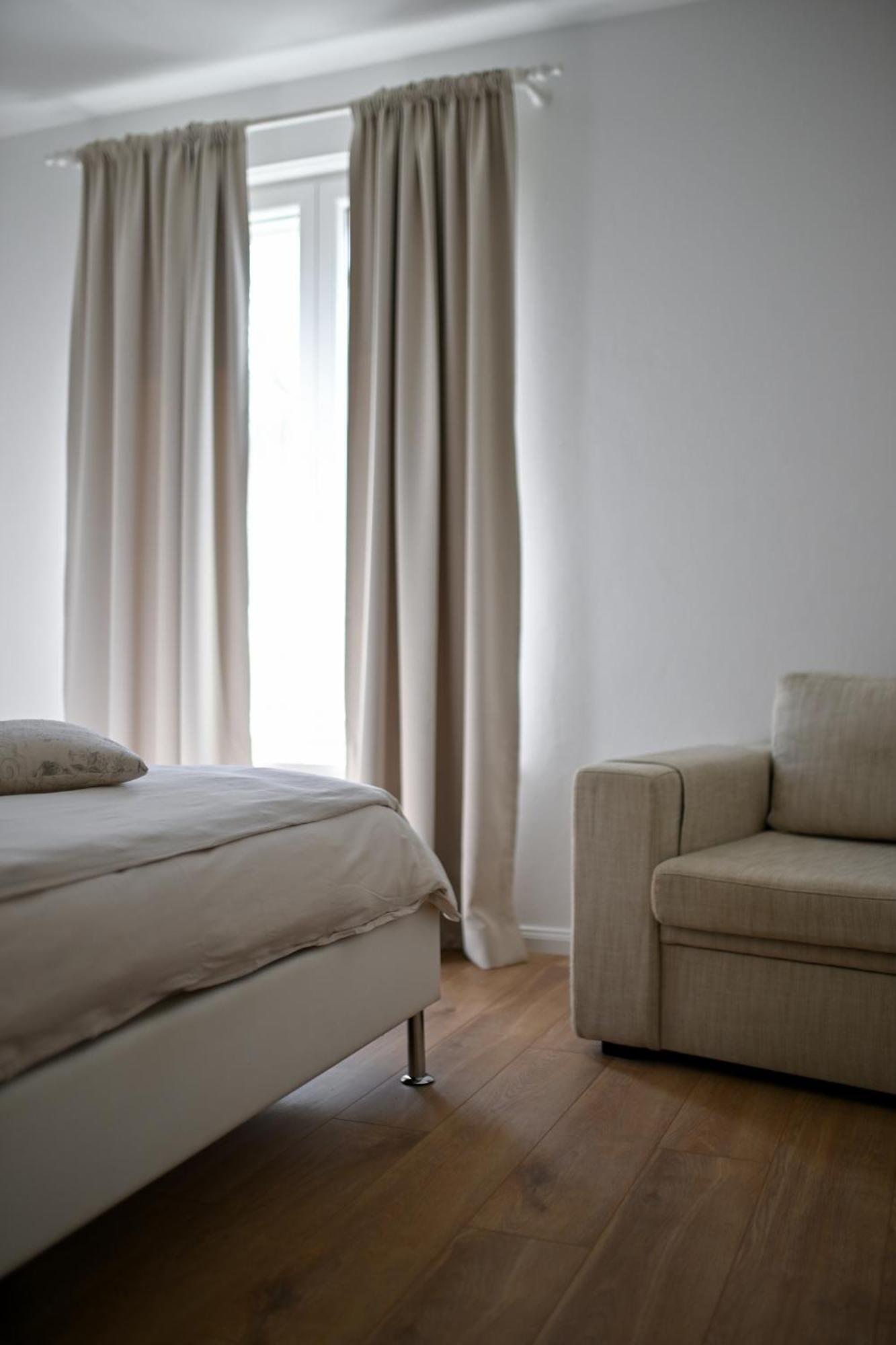 Near City Center Apartment With Free Parking And Air Condition In Each Room Zára Kültér fotó